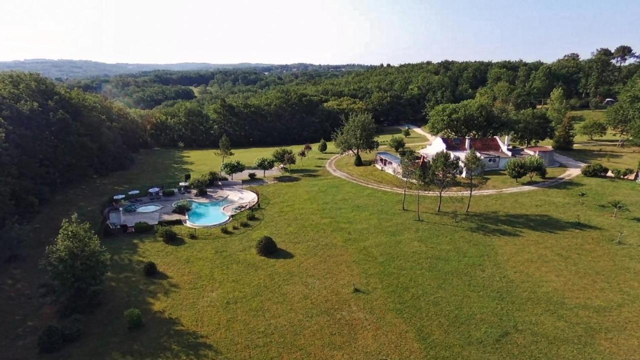 La Clairiere - Ecolieu De Vacances Lamothe-Fenelon Eksteriør bilde