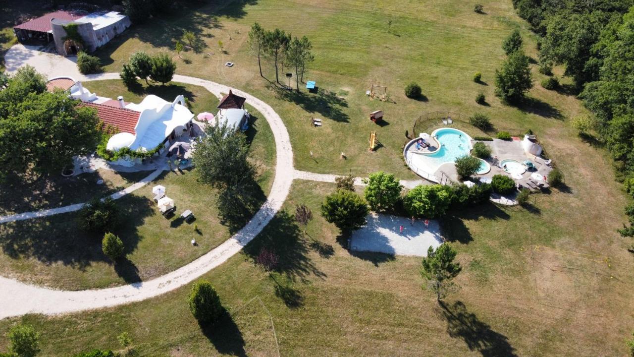 La Clairiere - Ecolieu De Vacances Lamothe-Fenelon Eksteriør bilde