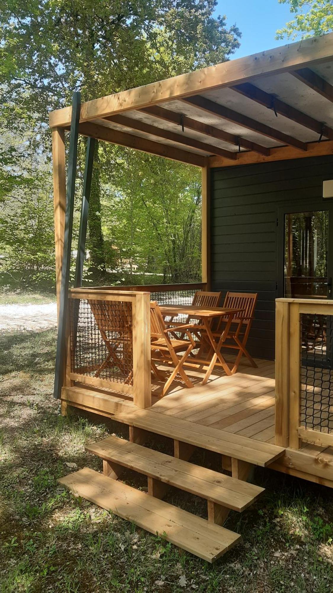 La Clairiere - Ecolieu De Vacances Lamothe-Fenelon Rom bilde